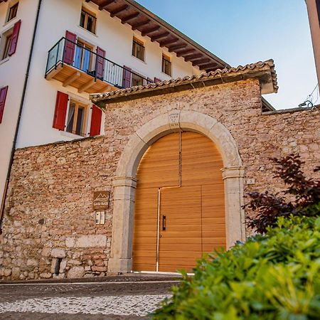 Garda Baldo Apartments_Vivaldi Torbole Sul Garda Екстериор снимка