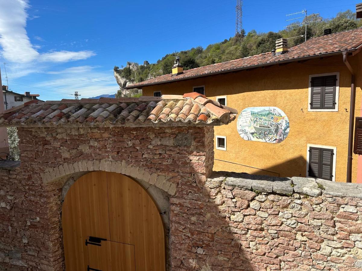 Garda Baldo Apartments_Vivaldi Torbole Sul Garda Екстериор снимка